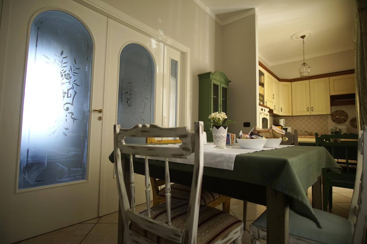 カゼルタ La Piccola Reggia Bed & Breakfast エクステリア 写真